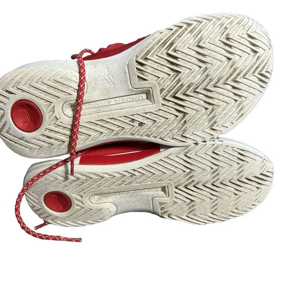 SHOES Red UnderArmour High Tops Size US6 - Picture 5 of 7